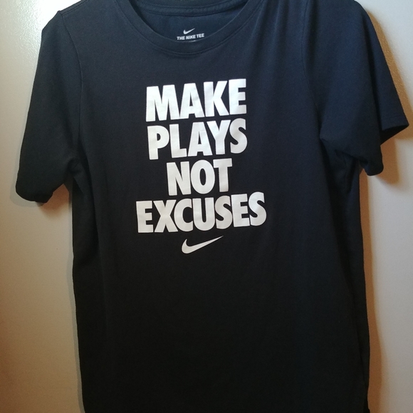 Nike Other - Nike tee